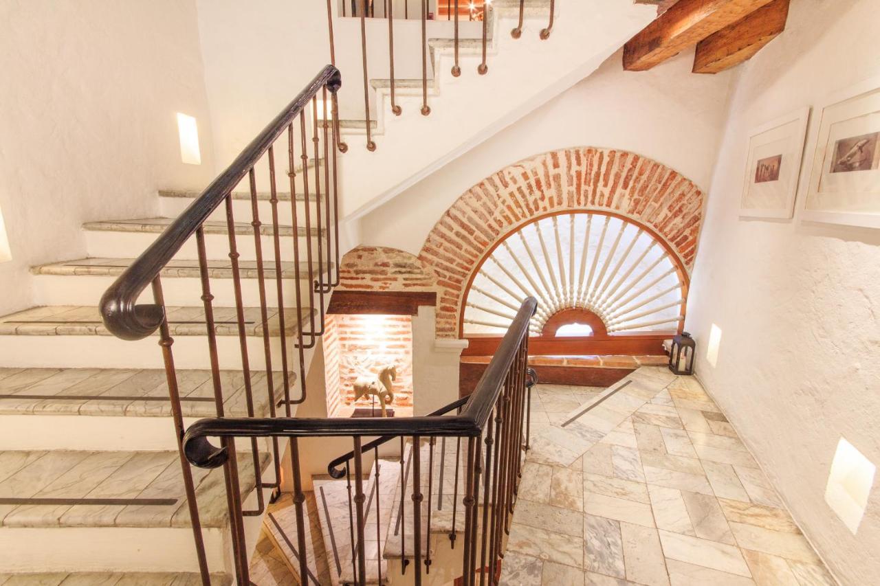 Cartagena Hotel Boutique Casa Del Coliseo מראה חיצוני תמונה
